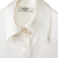 Load image into Gallery viewer, Fitted Shirt - Off white stretch