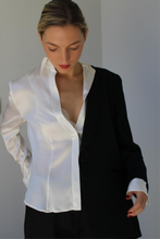 Load image into Gallery viewer, Fitted Shirt - Off white stretch