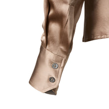 Load image into Gallery viewer, Fitted Shirt - Nougat stretch